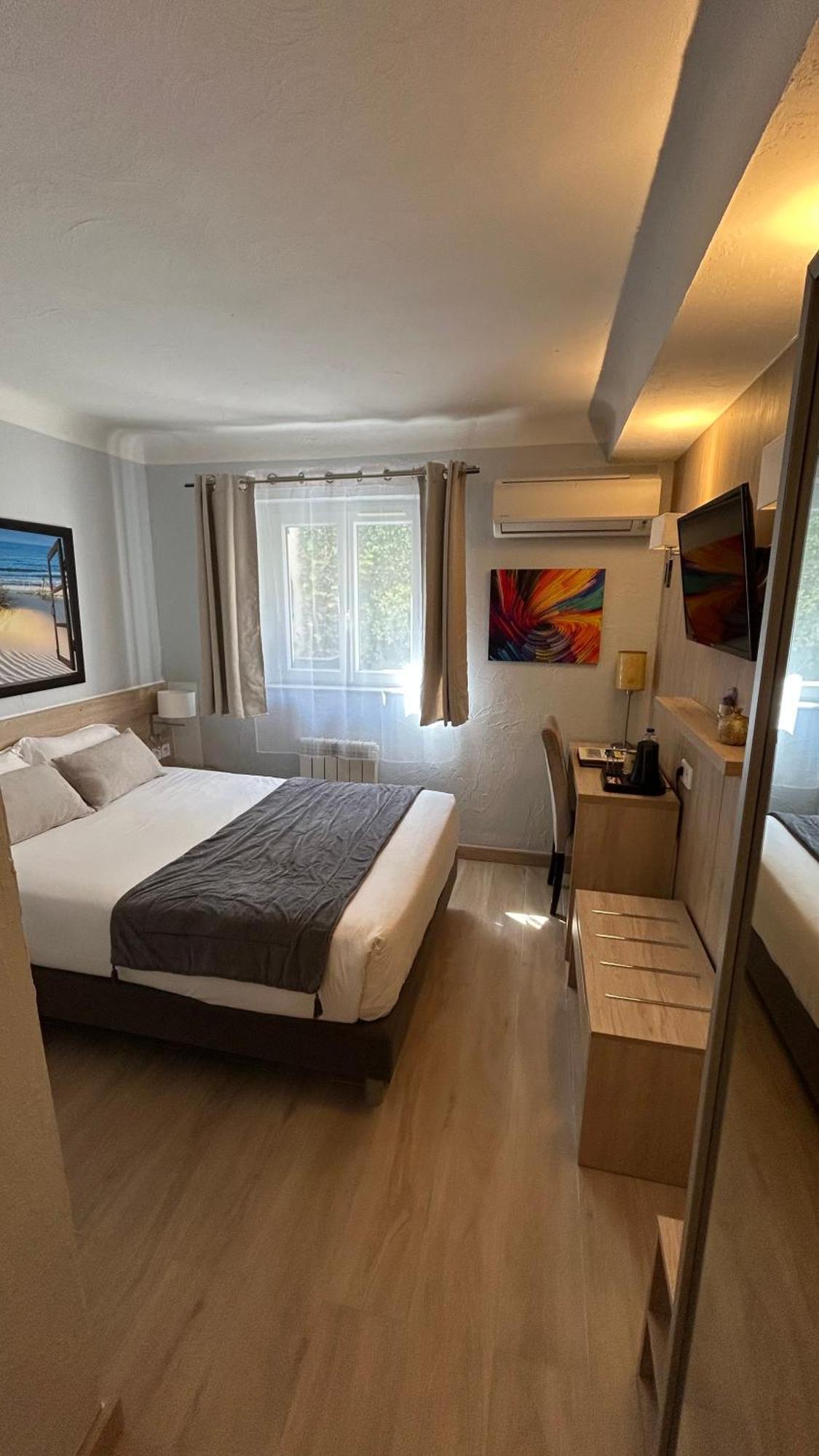 Hotel Miramar- Cap D'Antibes - La Garoupe Plage Bagian luar foto